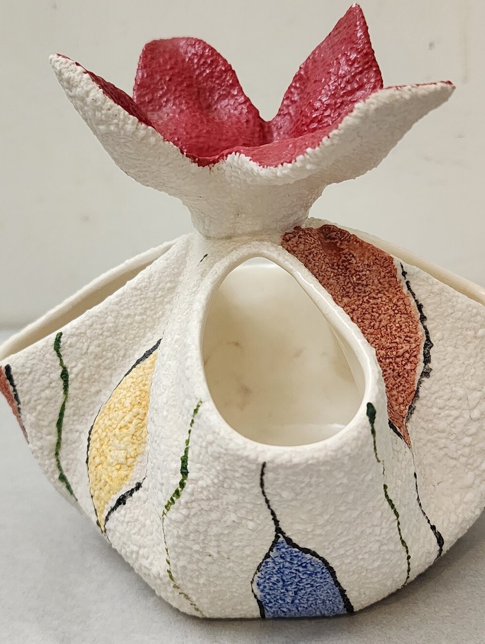 Vintage MCM Crown Devon A404 Handkerchief Multi Pocket Posy Vase Collector Piece